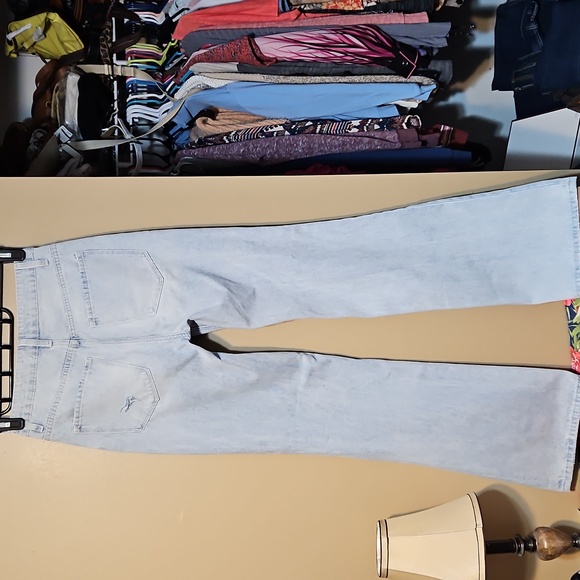 Vervet Wide Leg High-Rise Distressed 100% Cotton Jeans - Picture 8 of 14